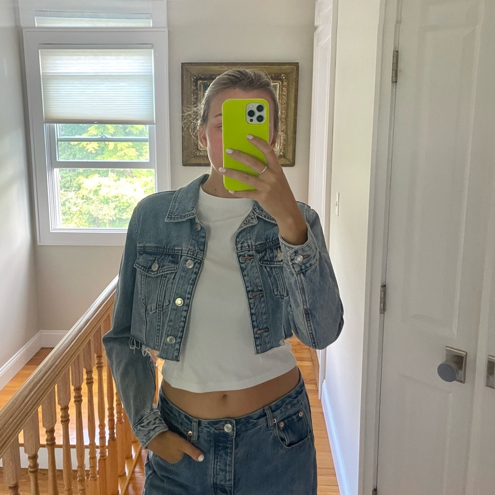 Zara cropped denim jean jacket